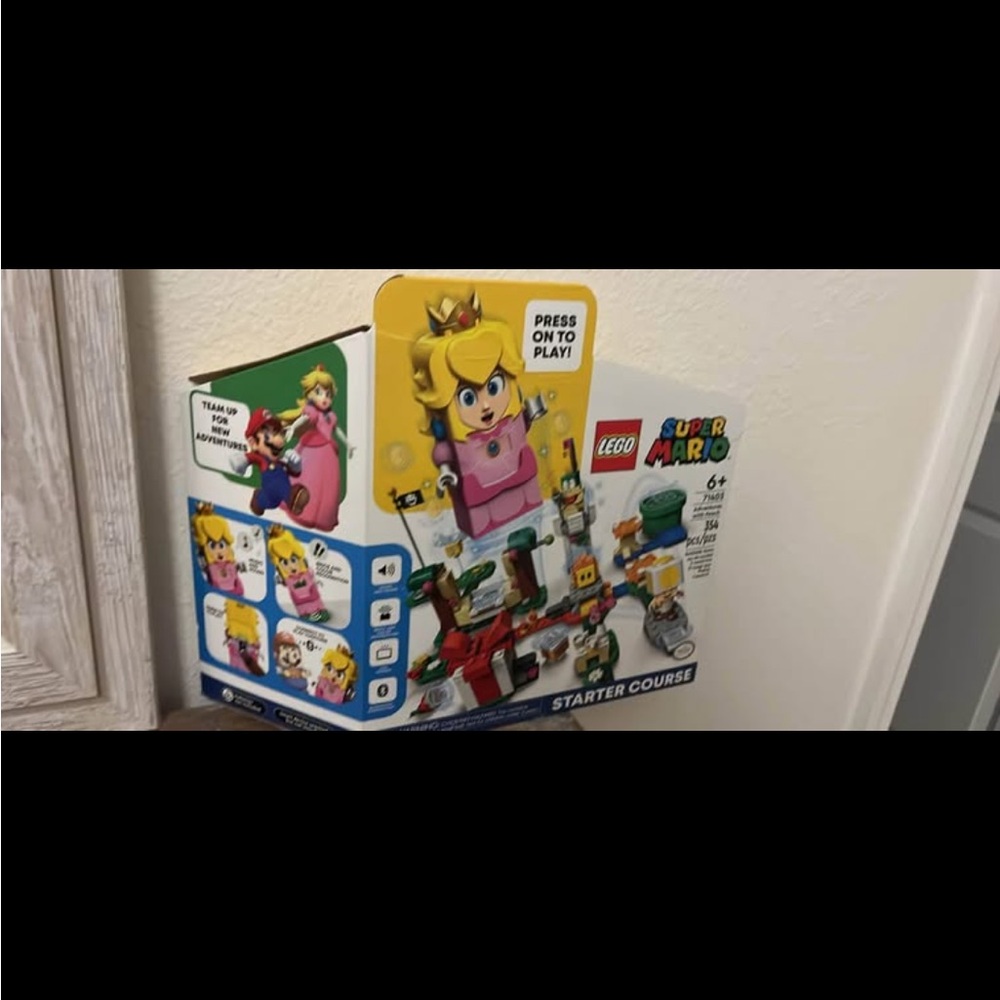 New LEGO Super Mario Set 71403 Adventures with Peach